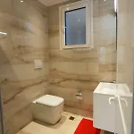 Amis House Apartamento Durrës