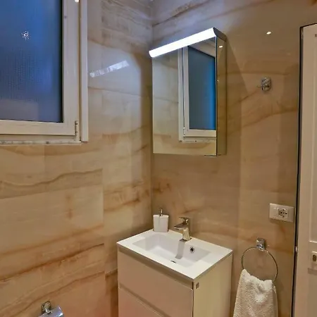 Amis House * Durrës